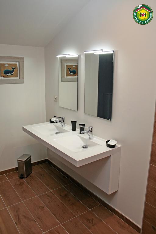 Le Clos Du Miroir Courset Cameră foto